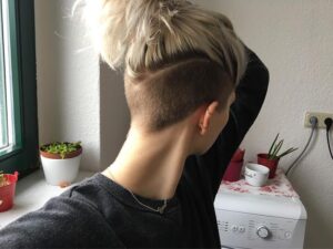 Haircut With An Undercut - Glamorous Haircuts For Studs
